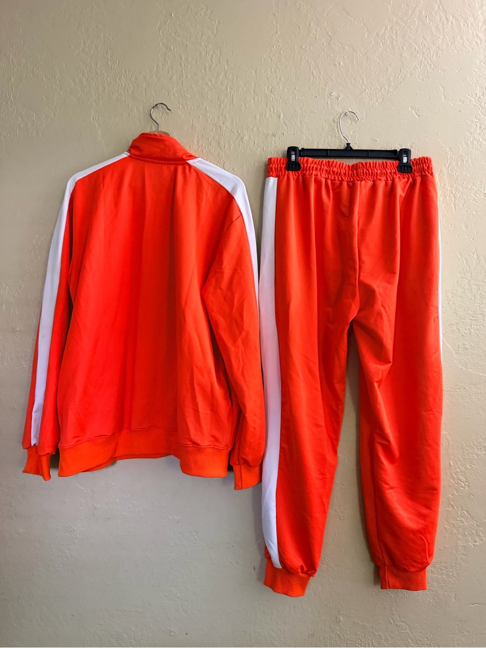 Orange Men's Track Costume Jacket and Pants - Brand - Picture 3 of 4